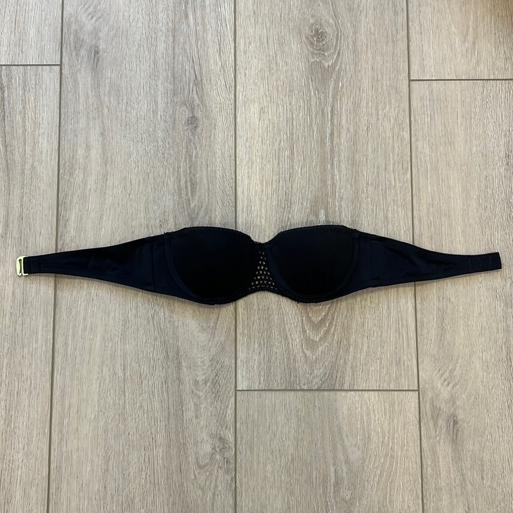 Victoria Secret 32B black bikini top